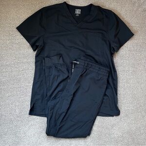 Scrub Top and Bottom Men’s Large Pewter ROTH Wear